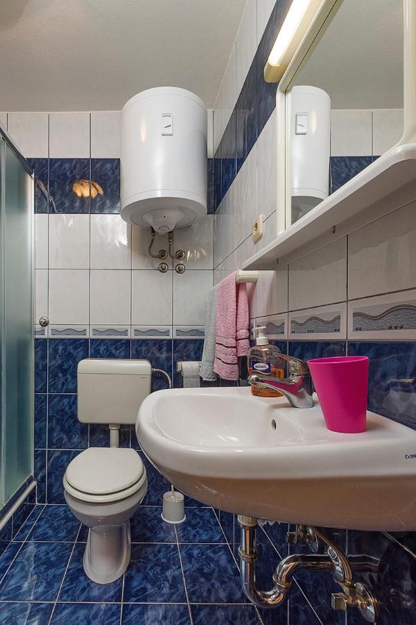 Apartman, Studio And Room Kata Pula Zewnętrze zdjęcie