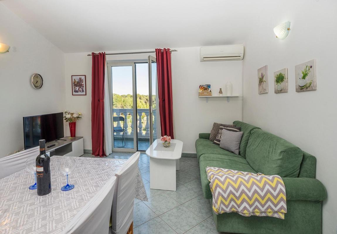 Apartman, Studio And Room Kata Pula Zewnętrze zdjęcie