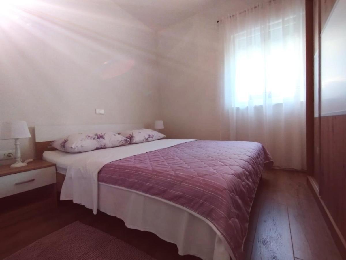 Apartman, Studio And Room Kata Pula Zewnętrze zdjęcie